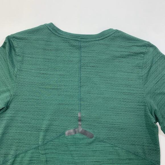 Nike Michigan State Spartans T Shirt Mens S Small Green Dri Fit Performance - Picture 8 of 12